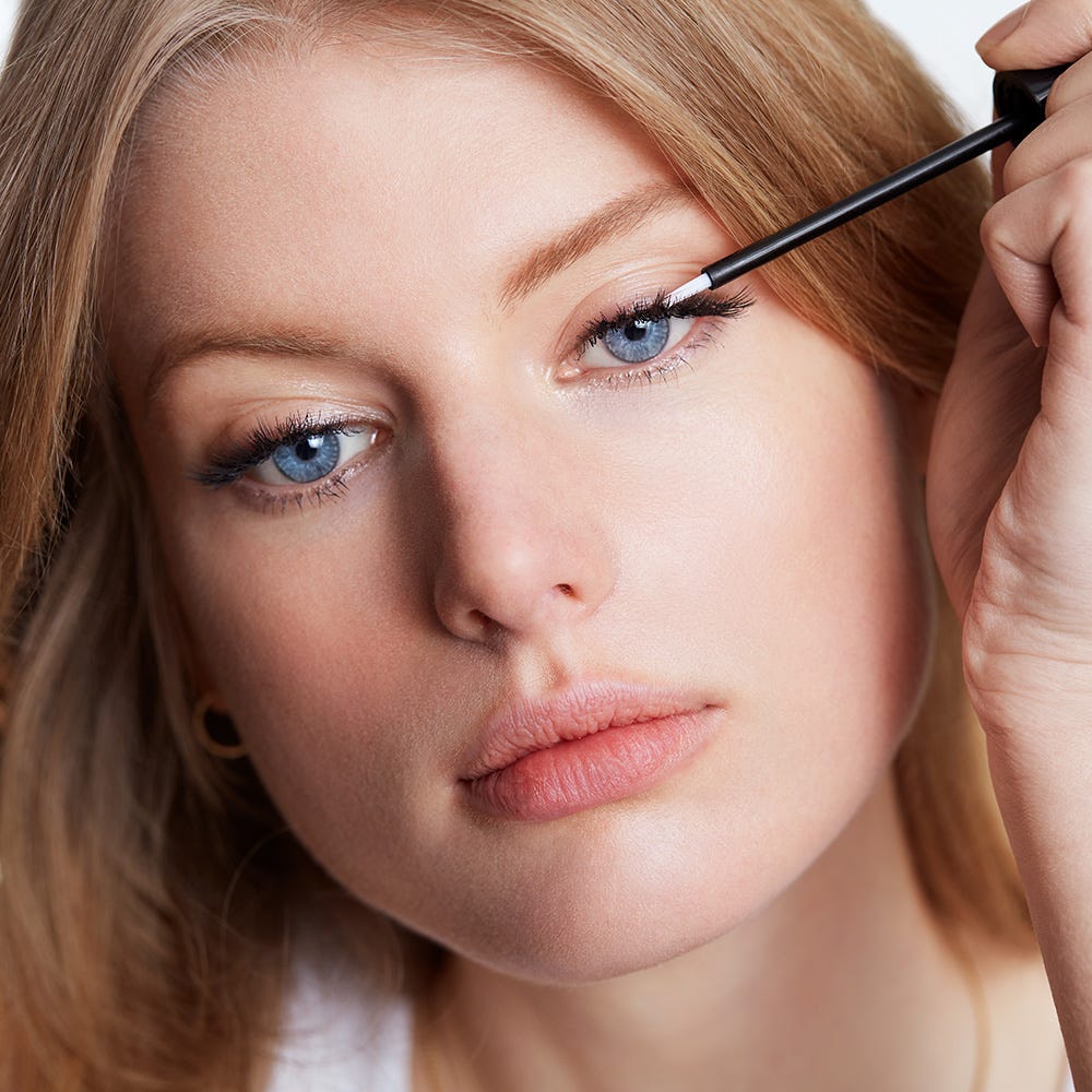 M2 Beaute Eyelash Awakening Serum
