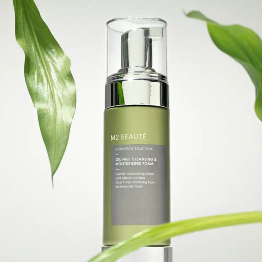 M2 BEAUTÉ Oil-free Cleansing & Moisturizing Foam