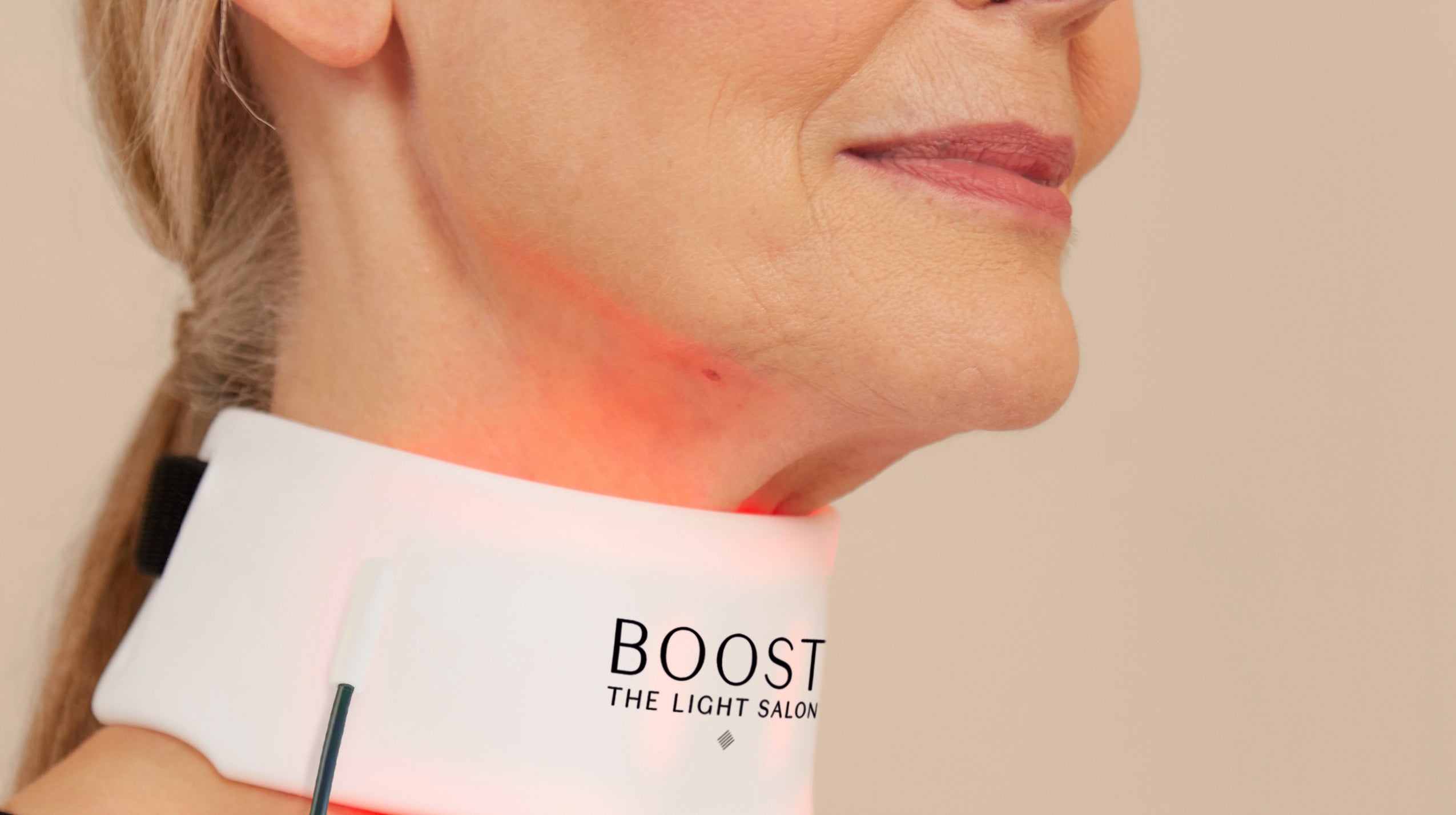 The Light Salon Boost LED Collar