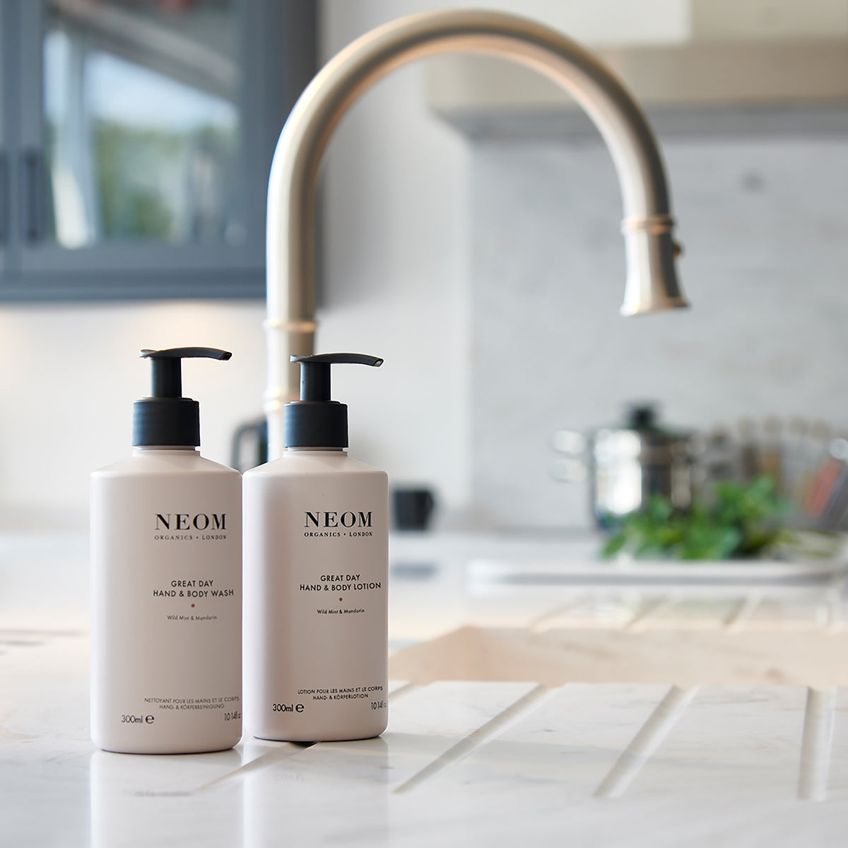 Neom Organics Great Day Body & Hand Lotion 300ml