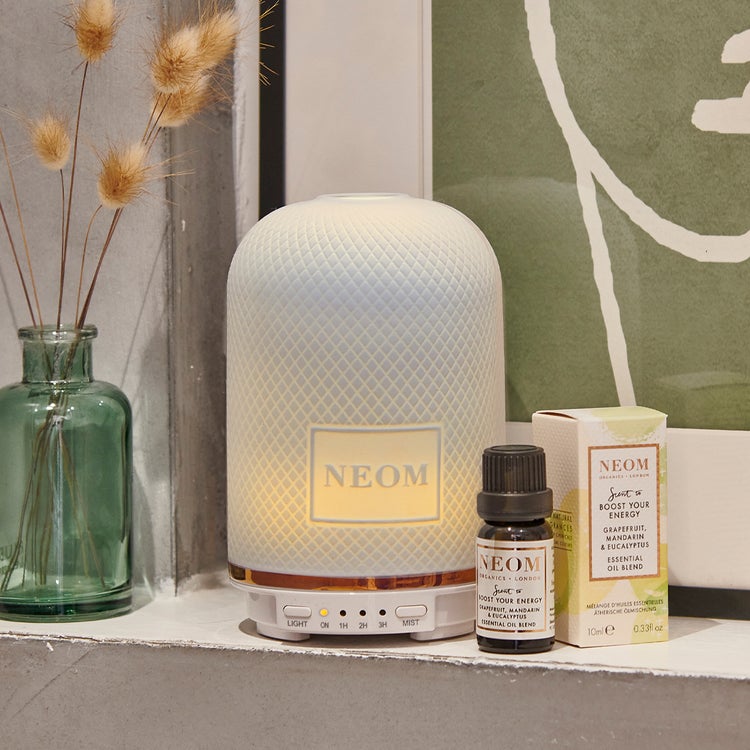 Neom Organics Grapefruit, Mandarin & Eucaliptus Essential Oil Blend 30ml