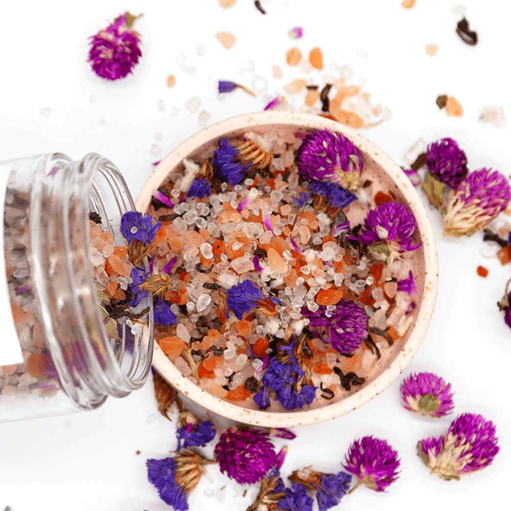 Salt By Hendrix Soak Infusion - Globosa + Green Tea
