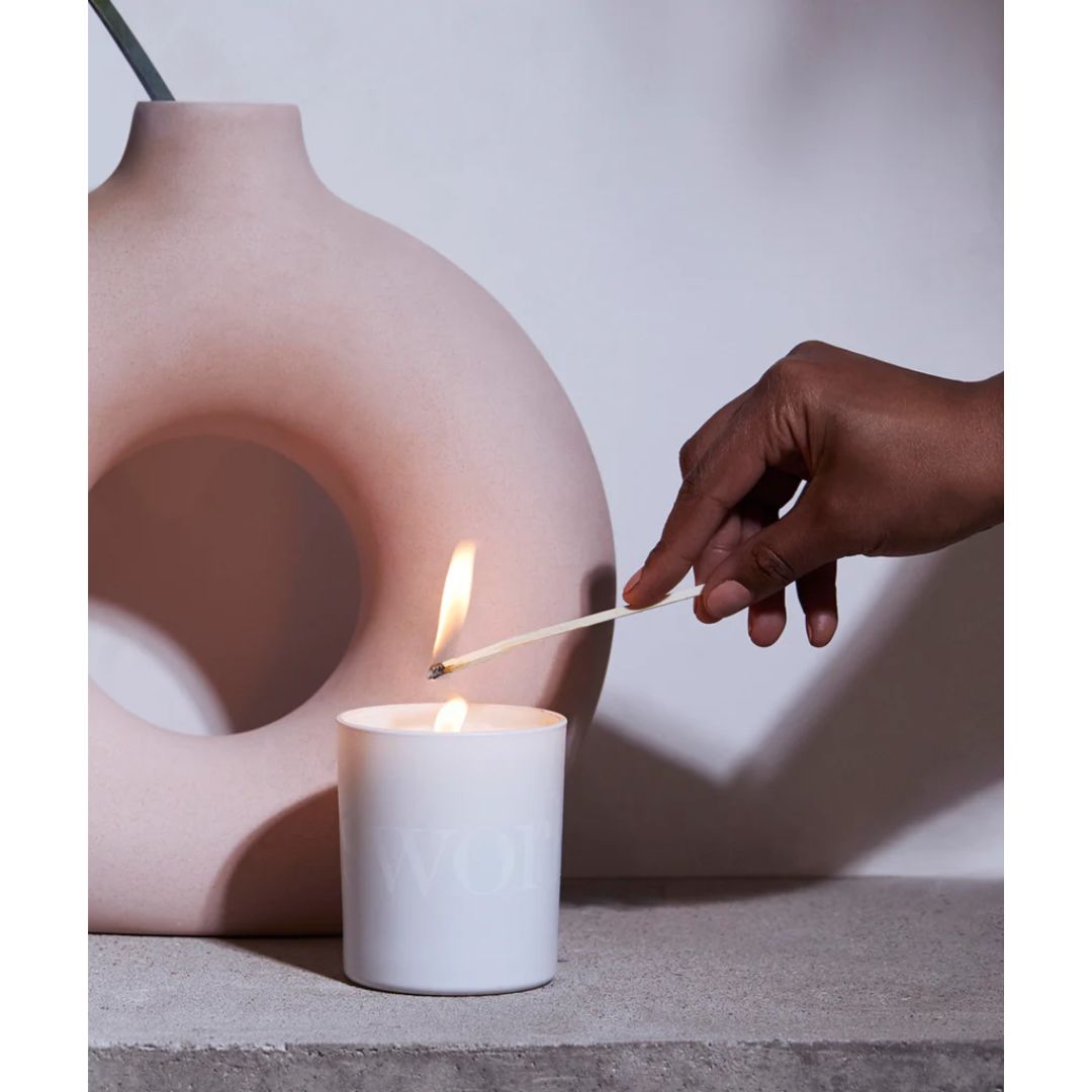 This Works Candle - Neroli & Sweet Orange Ltd Edition 220g
